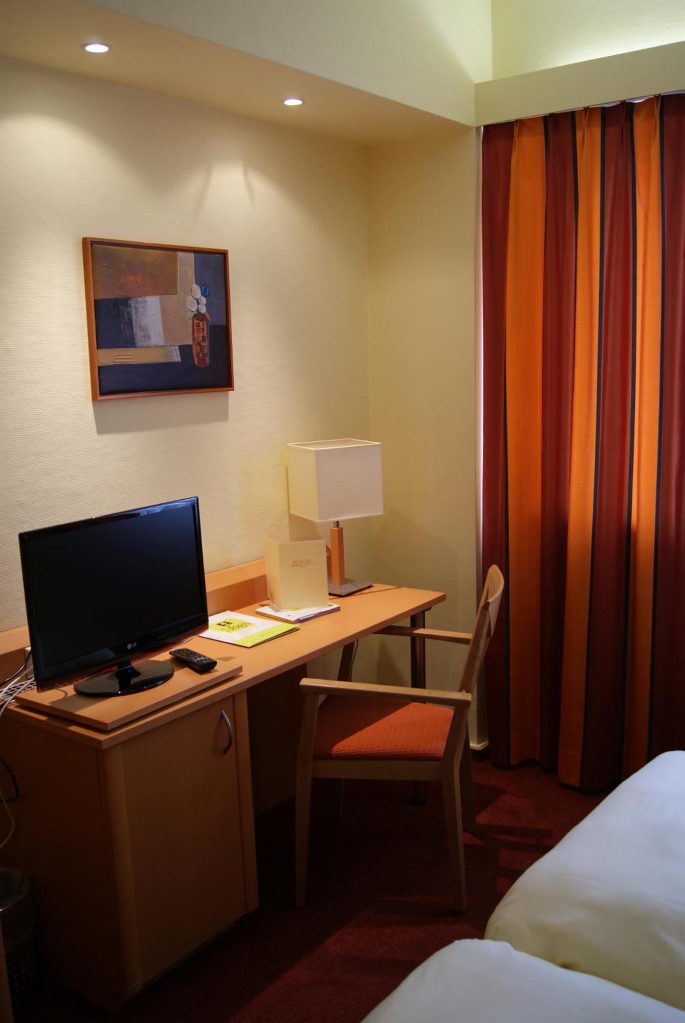 Logis Hotel Acacia Esch-sur-Alzette Eksteriør bilde